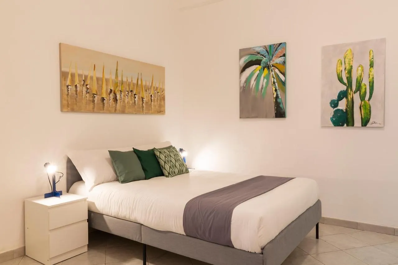 Apartment Just Home Sant'Agostino Milan Italy