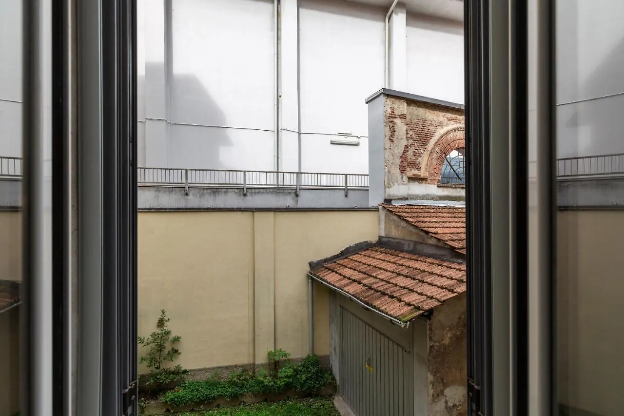 Just Home Sant'Agostino Milan 0*,  Italy